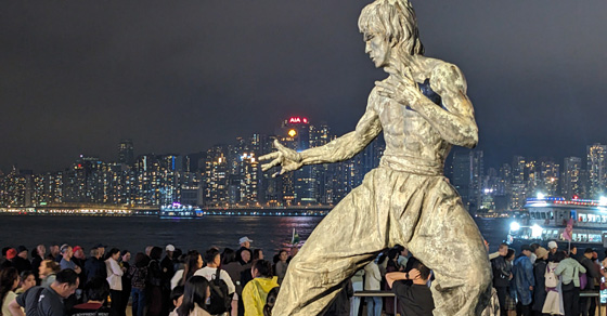 Bruce Lee statue, Hong Kong